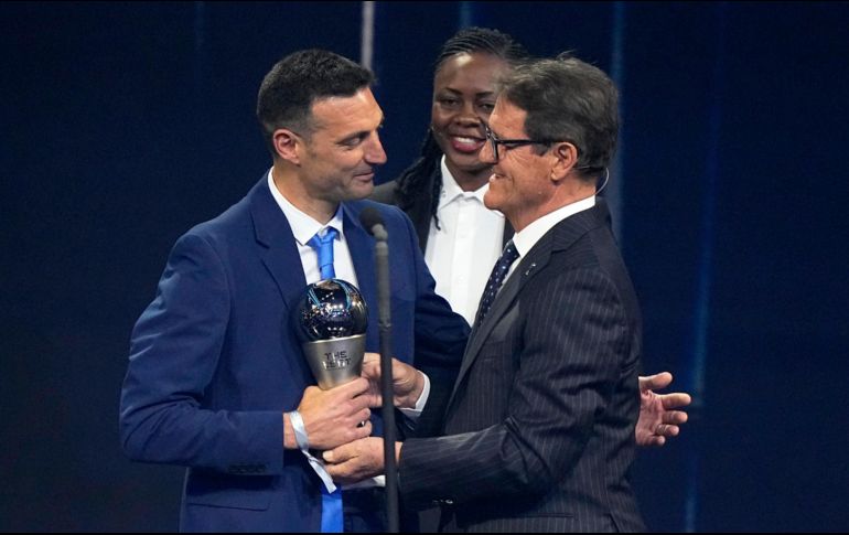 El premio al mejor entrenador del año fue para Lionel Scaloni. AP/Michel Euler