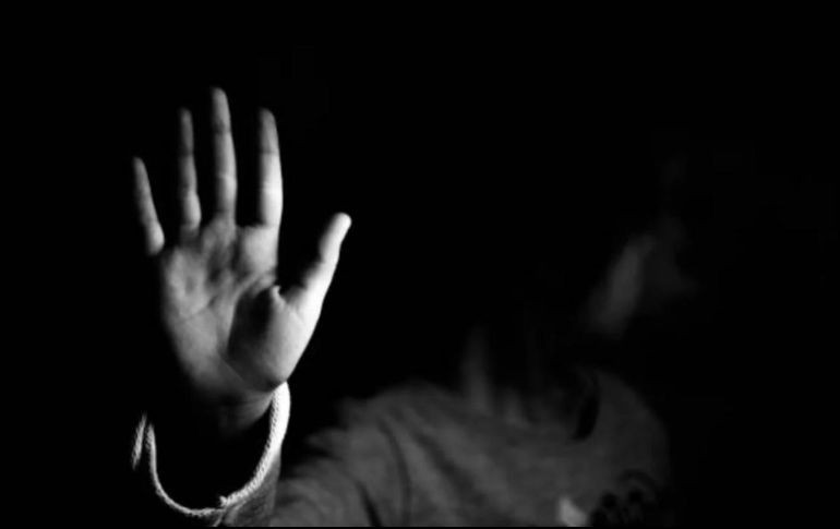 La niña tenía graves quemadoras en las manos. SUN