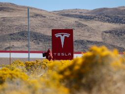 López Obrador dice que mañana miércoles se darán a conocer los detalles sobre la inversión de Tesla en el país. AP / ARCHIVO