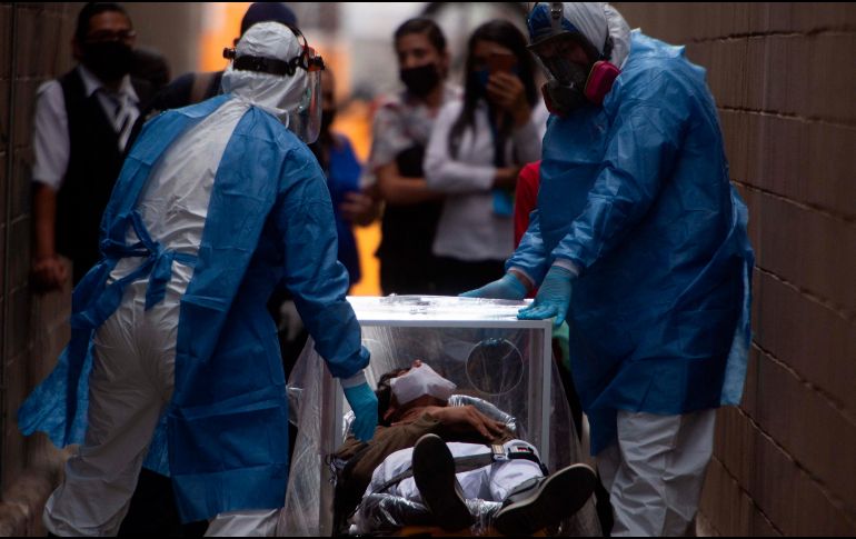 Hugo López-Gatell señaló que afortunadamente se ha ido reduciendo el número de personas hospitalizadas o que han perdido la vida. EFE / ARCHIVO