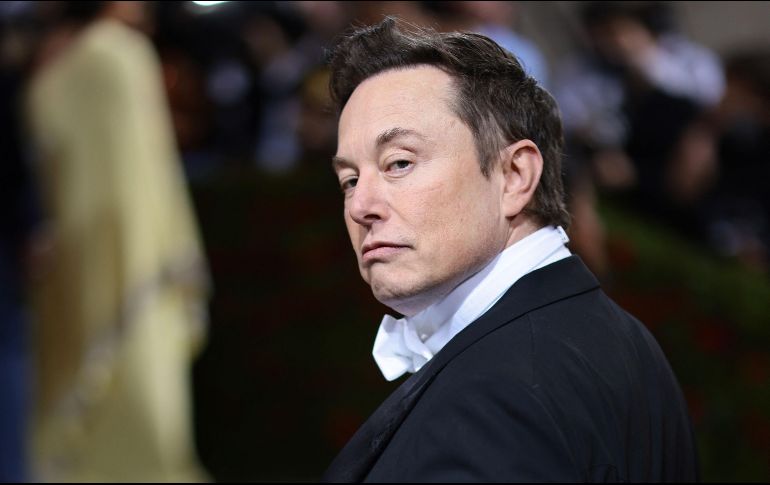 Elon Musk se ha caracterizado por mencionar la posibilidad de comprar empresas, entre ellas equipos de futbol. AFP / ARCHIVO