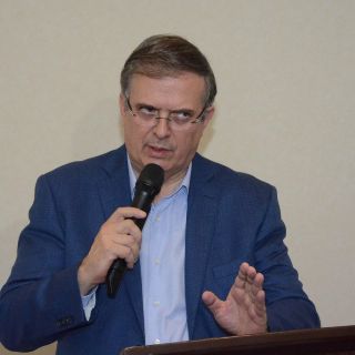 Instalación de Tesla en México se hará con cuidado del agua: Ebrard