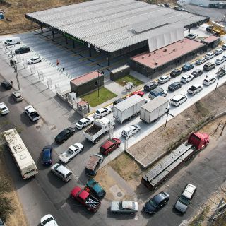 Conductores están preocupados y con dudas; mañana inician multas por no verificar