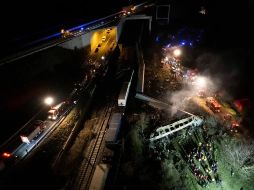 Los trenes chocaron poco antes de la medianoche local (22.00 GMT) cerca de la pequeña localidad de Tempe, ubicada al norte de Atenas. EFE
