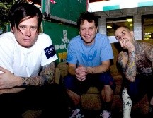 El regreso de Blink-182 había entusiasmado a los fanáticos. AP/ ARCHIVO
