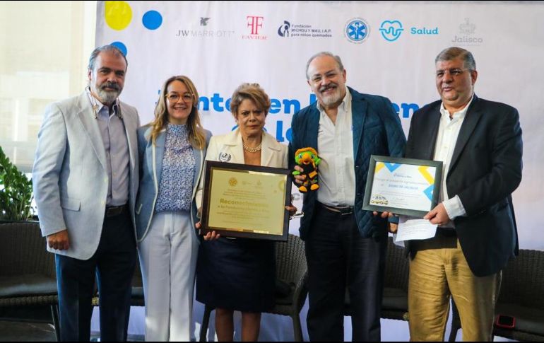 En el evento, que se desarrolló en la terraza del hotel JW Marriot, fue reconocido Yannick Nordín Servín, secretario técnico del Cepaj SAMU Jalisco. EL INFORMADOR/A. Navarro