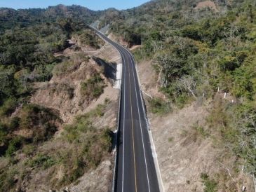 Ya están en operación los 30.8 kilómetros del tramo Entronque La Florida-Entronque La Cruz de Huanacaxtle, de la nueva Autopista La Varas-Puerto Vallarta. ESPECIAL