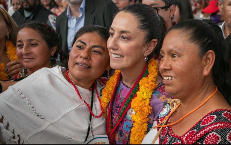 Sheinbaum se reunió con mujeres de más de 21 estados del país. ESPECIAL