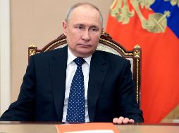 El presidente Vladímir Putin sostuvo una reunión telemática con su equipo de gobierno. AP/M. Metzel