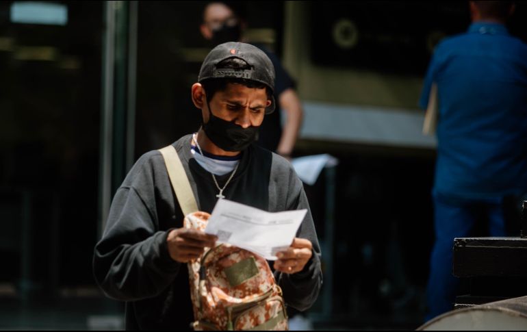 Con la llegada de la nueva versión de factura electrónica para contribuyentes, las empresas solicitan a todos sus empleados la Constancia de Situación Fiscal. EL INFORMADOR / ARCHIVO