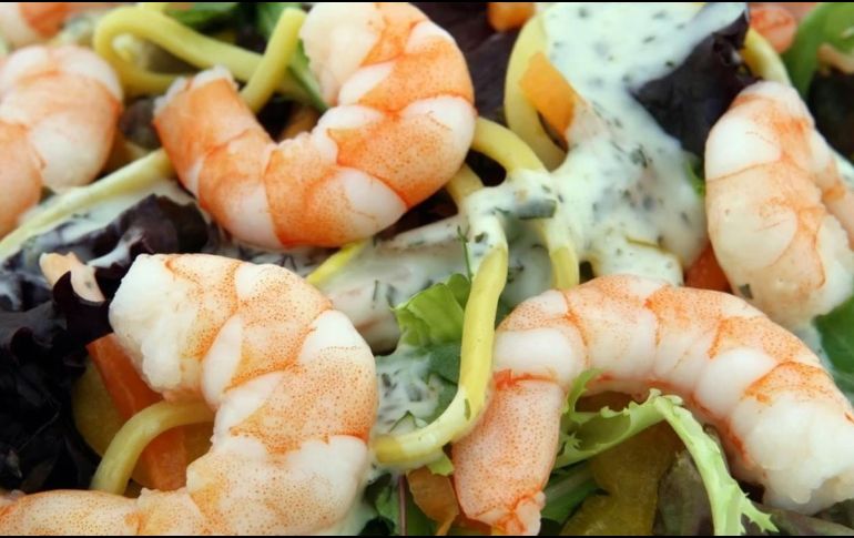 Los mariscos deben cocinarse a una temperatura interna de al menos 63°C. SUN