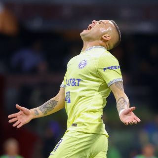 ¡Despluman águilas! Pachuca dio cátedra y goleó en el Azteca al América