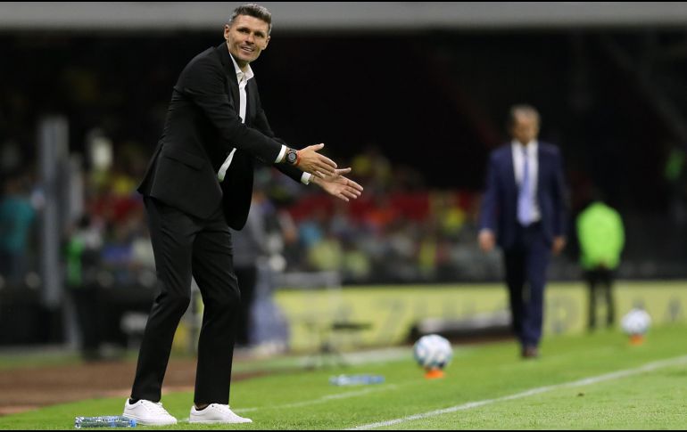 A pesar de la derrota que le arrebató al América el invicto en el Clausura 2023, Fernando Ortiz aseguró que le gustó el equipo. EFE/S. Gutiérrez
