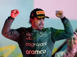 Llegar en el tercer lugar del Gran Premio de Bahréin significó el podio número 99 de Fernando Alonso. AP/F. Augstein