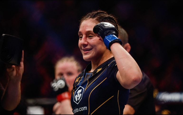 Alexa, de 29 años, se convirtió en la primera peleadora mexicana que se corona en la UFC.  AFP/Archivo