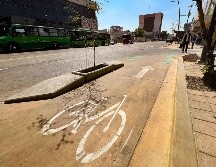 Pablo Lemus insiste en que se debe de priorizar el bienestar de quienes transitan por la ciudad sin el recubrimiento de un automóvil. EL INFORMADOR/ARCHIVO