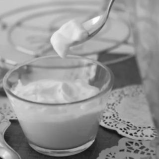 Mueren dos niños tras consumir yogur contaminado en Chiapas