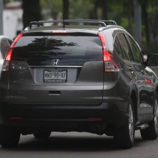 ¿Tengo que verificar mi auto aunque no tenga placas de Jalisco?