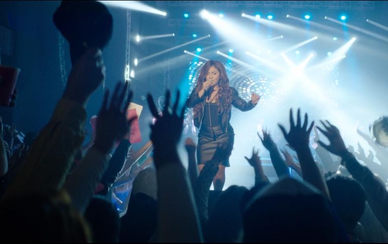 La biografía autorizada se centrará en Jenni, la méxico-estadounidense que llegó a ser la más conocida intérprete de música regional mexicana en las listas de popularidad. CORTESÍA / ViX