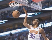 Kevin Durant no pudo tener su primera actuación como jugador de los Suns en Phoenix. AFP/R. Jenkins