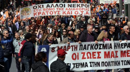 La tragedia ferroaviaria ha generado masivas protestas en varias partes de Grecia. EFE/O. Panagiotou