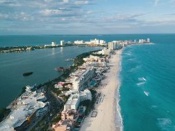 México fue el tercer país más visitado en el mundo en 2020, en el marco de la pandemia de COVID, con Cancún como uno de los destinos favoritos de los extranjeros. ESPECIAL/Foto de Gerson Repreza en Unsplash