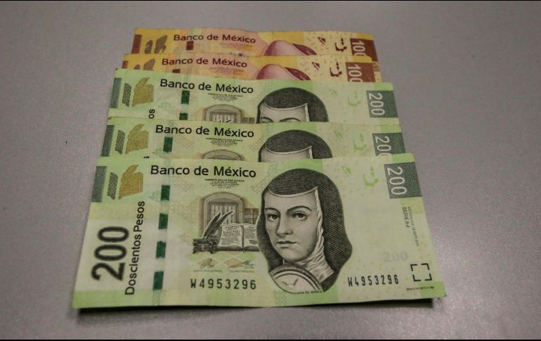 Ayer jueves, el peso rompió la estructura lateral bajo la cual había operado desde el 2 de marzo, al cerrar por encima de las 18.20 unidades. EL INFORMADOR/ARCHIVO