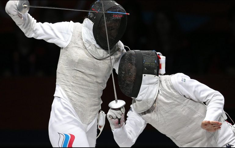 La esgrima se convierte así en el primer deporte olímpico en reintegrar a los deportistas de Rusia y Bielorrusia, un año después de su exclusión debido a la guerra en Ucrania. EFE / ARCHIVO