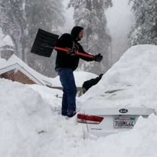 Nueva tormenta golpea a California, víctima de un invierno especialmente lluvioso