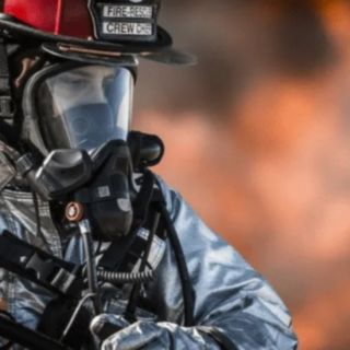 Esposa e hijo de bombero mueren en incendio en Chicago