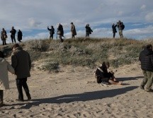 Este sábado se concentraron miles de manifestantes cerca del lugar del naufragio en Cutro, en la provincia de Crotona. AFP