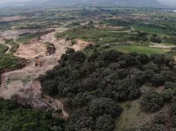 Los hombres presuntamente llevaban a cabo excavaciones y extracciones ilícitas de material geológico en el ANP de La Primavera. ESPECIAL