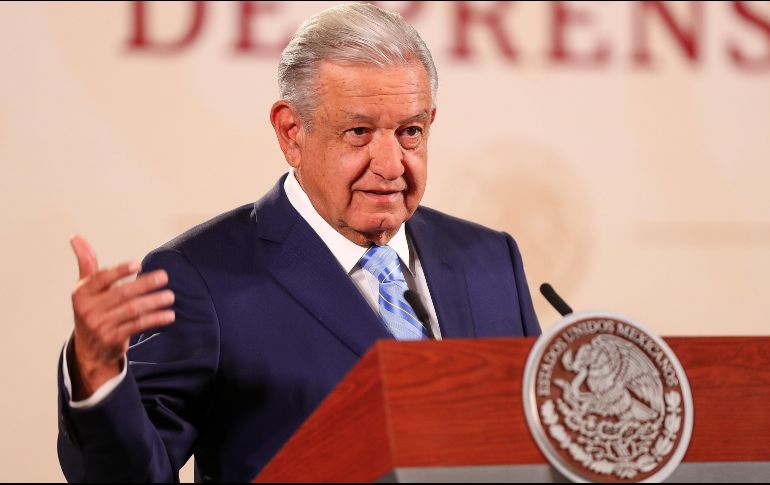 López Obrador cuestionó cómo le llega la droga a los jóvenes y quién la vende en Estados Unidos. EFE/I. Esquivel
