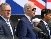 Anthony Albanese (izquierda), Joe Biden (centro) y Rishi Sunak en San Diego, California. GETTY IMAGES