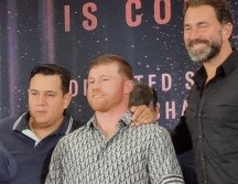 Saúl Álvarez asegura que no sentirá una presión extra por estar frente a la afición mexicana. EL INFORMADOR / D. Reos