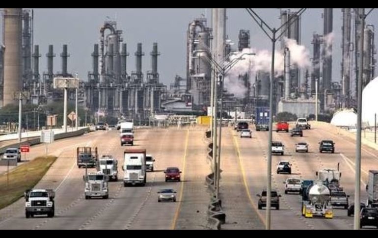 Pemex opera una refinería en Deer Park, Texas. ESPECIAL