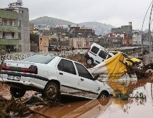Miles de personas debieron ser evacuadas de hospitales y campamentos ante las inundaciones. AP/H. Akgun
