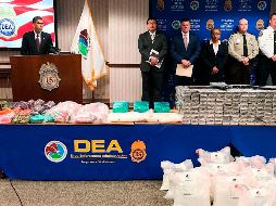 López Obrador cuestionó ''¿Cómo le vamos dejar a la DEA la seguridad de México si han demostrado que no pueden?'' y aseveró que el país sí va a cooperar con Estados Unidos pero no de ''subordinados''. AP / ARCHIVO