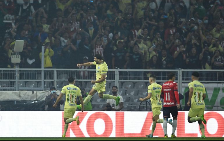 Heny Martín celebra en el Clásico más reciente. IMAGO7/E. Espinosa