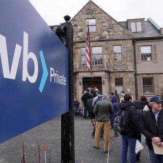 Empresa matriz de Silicon Valley Bank se declara en bancarrota