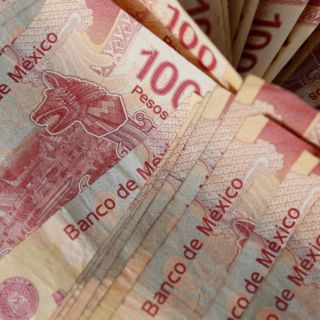 El peso se encamina a su segunda semana de pérdidas