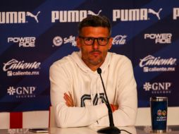 Chivas llega un lugar arriba de las Águilas en la tabla general y con un punto más, pero para Fernando Ortiz, director técnico azulcrema, nada de eso importa al jugar un clásico. EL INFORMADOR / A. Navarro