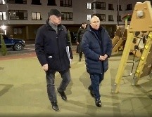 Putin llegó a Mariúpol en helicóptero y después manejó él mismo para recorrer 