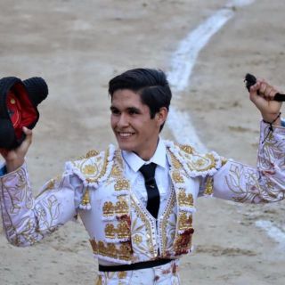 Emociona Jairo López en la Nuevo Progreso