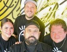 Lorena Sánchez, Moisés Guillén -de barba- Juan José Santana y José Luis Santana. EL INFORMADOR/ A. Camacho