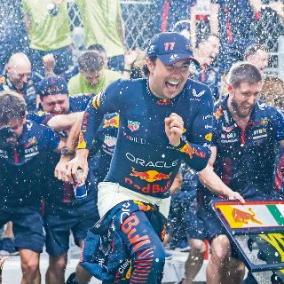 “Checo” logra “su mejor victoria” en la Fórmula Uno