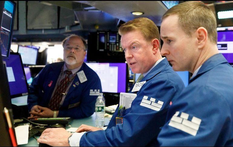 Las que más perdían eran Microsoft e Intel. EFE/ARCHIVO