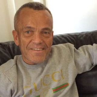 Muere actor de "Harry Potter" tras desplomarse en estación de tren