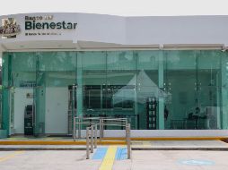 Si el usuario aún no cuenta con el aviso de recoger su nueva tarjeta, no significa que dejará de recibir el apoyo, el proceso es paulatino; el propósito es migrar a todos al Banco del Bienestar. EL INFORMADOR / ARCHIVO