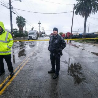 Nueva tormenta en California deja 5 muertos y miles bajo orden de evacuación